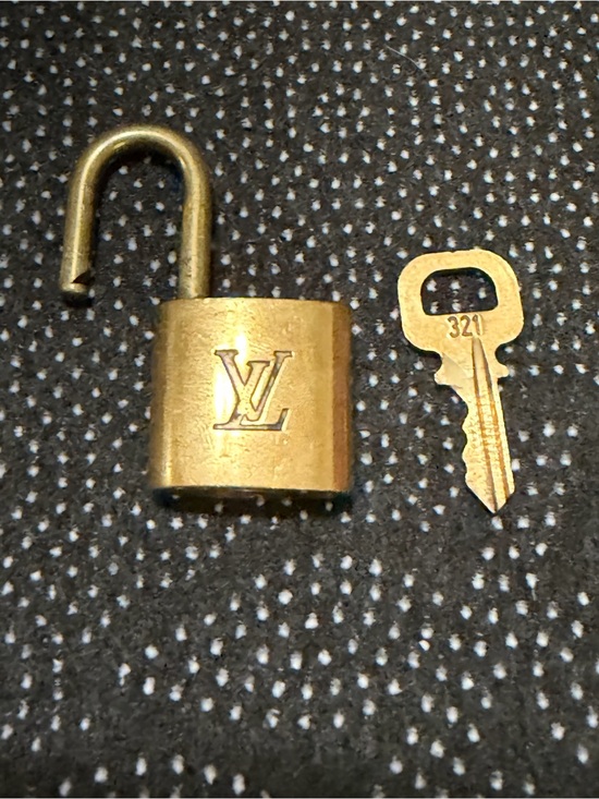 Louis Vuitton Accessories - Louis Vuitton Gold Tone Padlock with Key